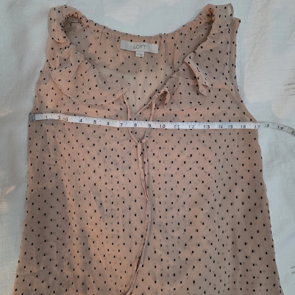 *LOFT* Sheer top with ruffled collar and tie - Picture 3 of 3